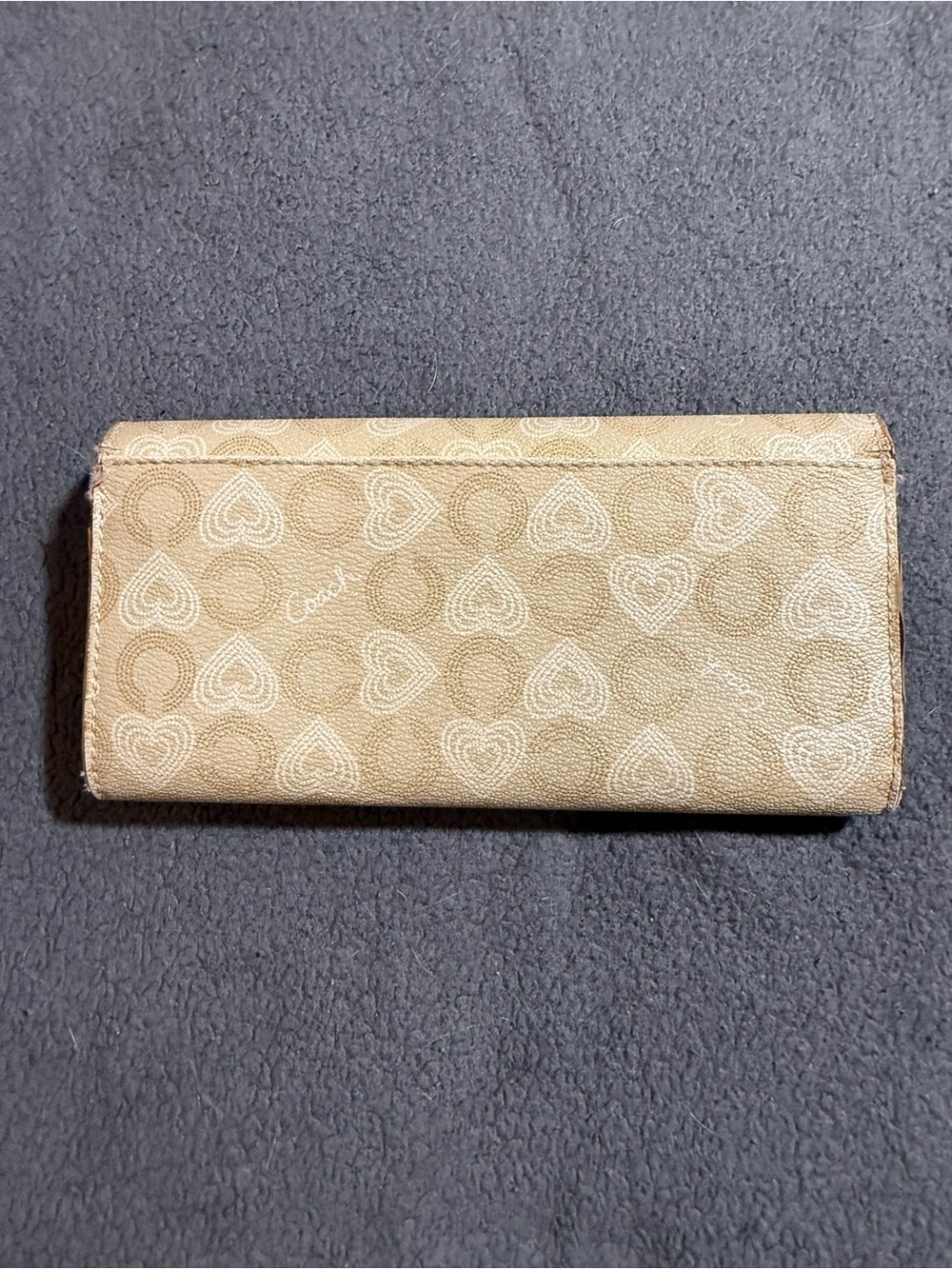 Coach Beige Heart Print Continental Wallet with Rose Gold Emblem - Picture 3 of 7